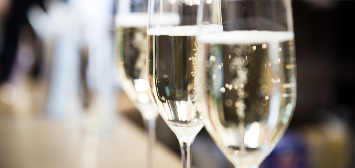 ?php echo $imgPortfolio1->{'nome' . $langEscolhida} ?>